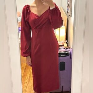 Long sleeves red dress